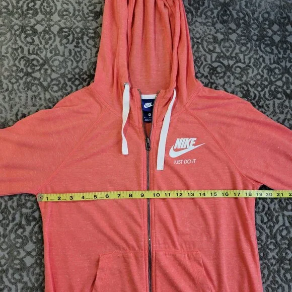 Women's Nike Lightweight Zippered Jacket Size M - Picture 7 of 9